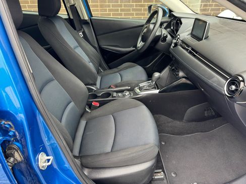 Used 2018 Toyota Yaris iA image 12