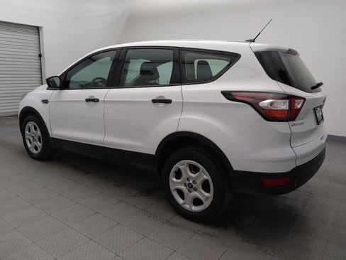 Used 2019 Ford Escape S image 3