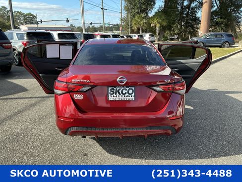 Used 2020 Nissan Sentra SV image 32
