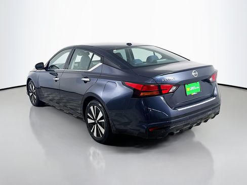 Used 2020 Nissan Altima 2.5 SV FWD image 7