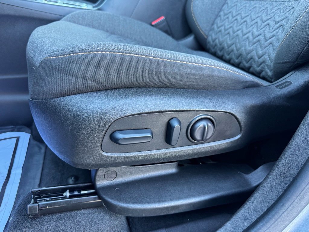 Used 2024 Chevrolet Equinox LT AWD/4WD image 17