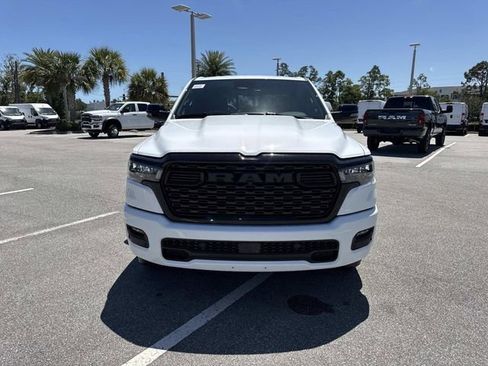 New 2026 RAM 1500 4x4 Crew Cab image 8