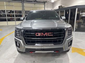 Used 2024 GMC Yukon AT4 w/ AT4 Premium Package AWD/4WD video 3
