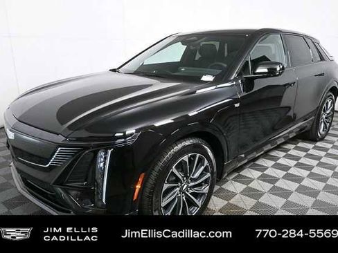 New 2026 Cadillac Lyriq Premium Sport image 33