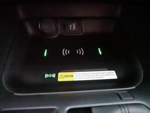 Certified 2025 Toyota RAV4 XLE image 29