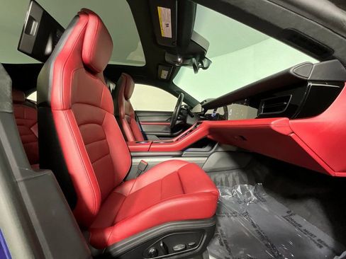 Used 2023 Porsche Taycan Turbo S AWD/4WD image 20