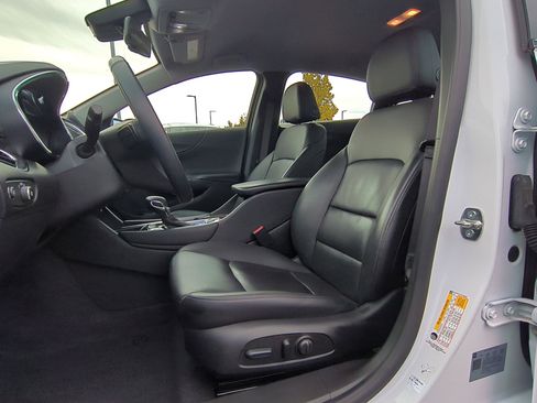 Used 2023 Chevrolet Malibu LT w/ Driver Confidence Package image 28