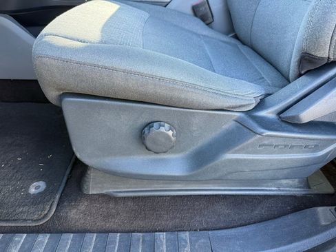Used 2021 Ford F150 XLT AWD/4WD image 12