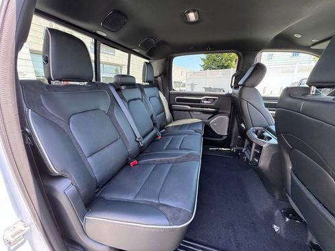 New 2026 RAM 1500 Laramie AWD/4WD image 22