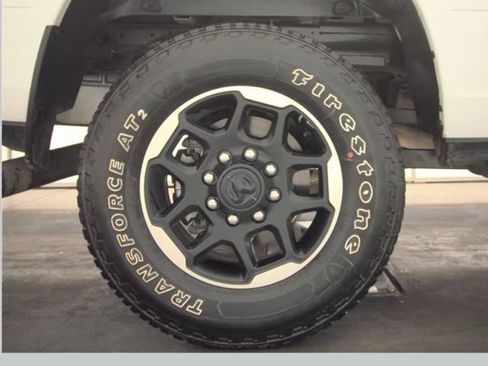 Used 2026 RAM 2500 Laramie AWD/4WD image 18
