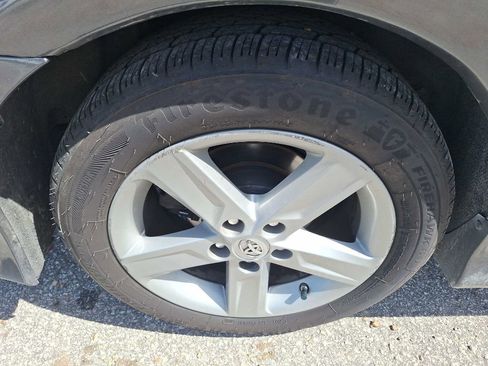 Used 2014 Toyota Camry SE image 21