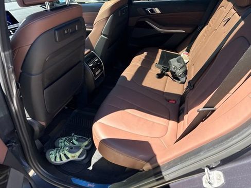 Used 2020 BMW X5 xDrive40i w/ Convenience Package AWD/4WD image 10