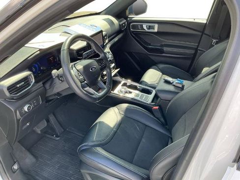 Certified 2022 Ford Explorer ST w/ ST Street Pack RWD image 14