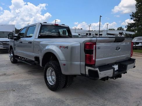 Certified 2023 Ford F350 XL w/ 360-Degree Camera Package AWD/4WD image 7