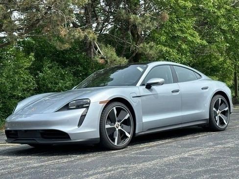 New 2023 Porsche Taycan image 29