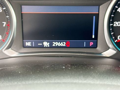 Used 2023 Chevrolet Traverse RS AWD/4WD image 14