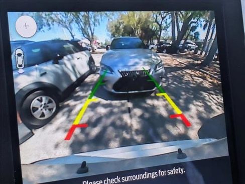 Used 2022 Ford Edge Titanium w/ Equipment Group 301A image 7