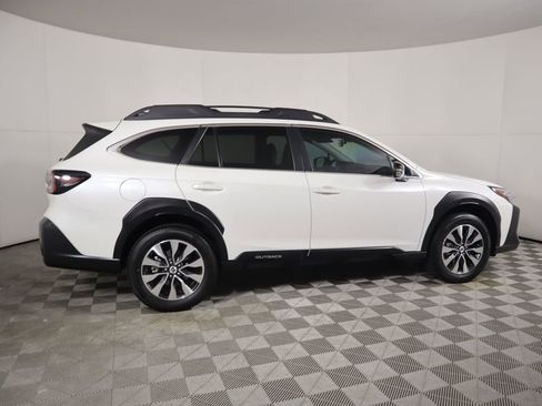 Used 2024 Subaru Outback Limited image 4