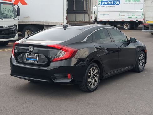 Used 2017 Honda Civic EX image 5