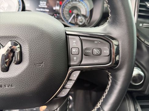 Used 2022 RAM 1500 Limited AWD/4WD image 16