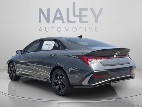 New 2026 Hyundai Elantra SEL Sport FWD image 4