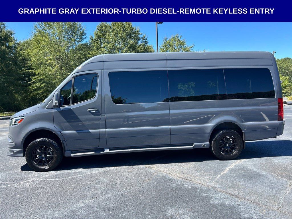 Used 2022 Mercedes-Benz Sprinter 2500 image 11