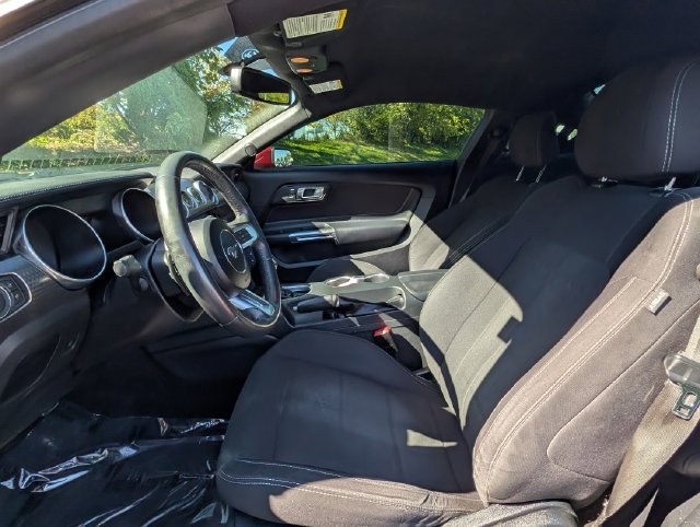 Used 2018 Ford Mustang GT w/ GT Performance Package RWD image 10