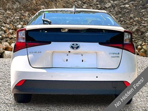 Used 2020 Toyota Prius Limited FWD image 4