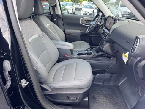 Used 2025 Ford Bronco Sport Badlands AWD/4WD image 24