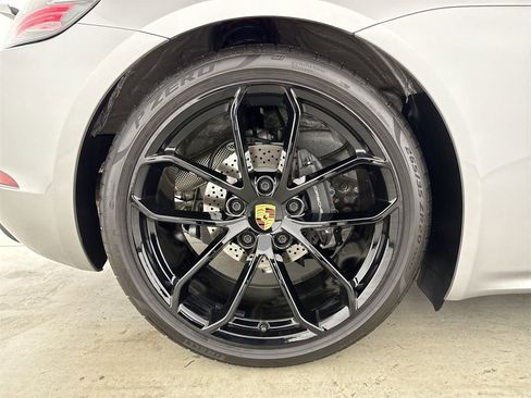 Certified 2024 Porsche 718 Cayman Style Edition w/ Premium Package image 16