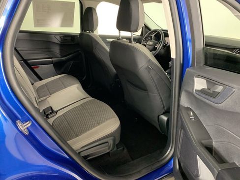 Used 2022 Ford Escape SE image 33