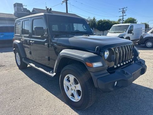 Used 2023 Jeep Wrangler Unlimited Sport AWD/4WD image 3