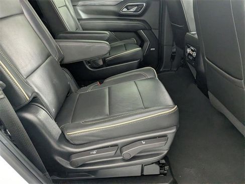 Certified 2023 GMC Yukon SLT image 32