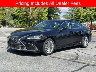 Used 2019 Lexus ES 300h w/ Accessory Package 2 FWD video 1