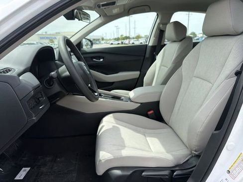 New 2026 Honda Accord LX image 9