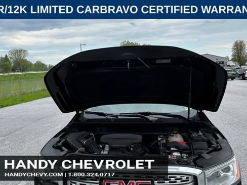 Certified 2019 GMC Acadia Denali w/ Technology Package AWD/4WD image 38
