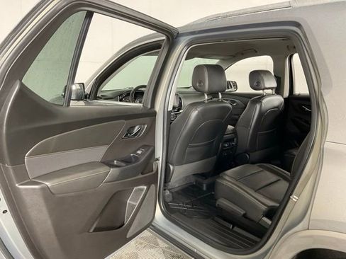 Used 2019 Chevrolet Traverse Premier w/ Driver Confidence II Package image 35