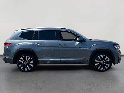 Certified 2022 Volkswagen Atlas SEL Premium AWD/4WD image 6