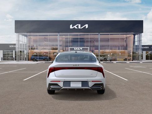 New 2025 Kia K5 GT-Line image 5