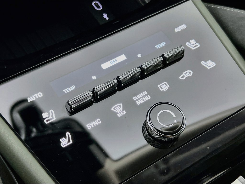 Certified 2026 Porsche Cayenne S AWD/4WD image 18