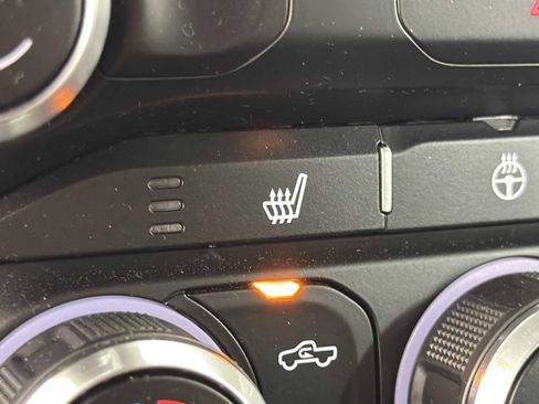 Used 2021 RAM 1500 Big Horn RWD image 27