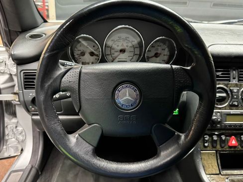 Used 2002 Mercedes-Benz SLK 32 AMG SLK 32 Roadster 2D image 29