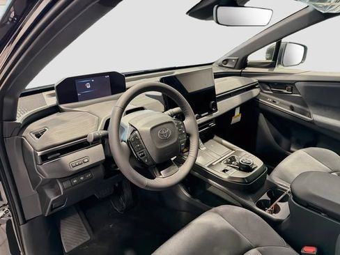 New 2026 Toyota C-HR AWD/4WD image 8