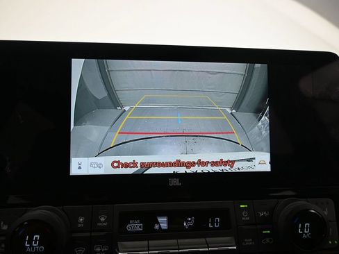 Used 2025 Toyota Grand Highlander FWD image 29