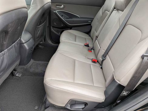 Used 2018 Hyundai Santa Fe AWD w/ SE Ultimate Tech Package 03 image 19