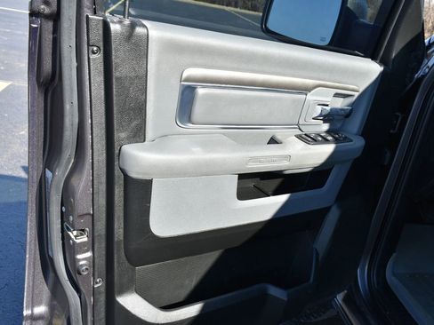 Used 2019 RAM 1500 Big Horn image 24
