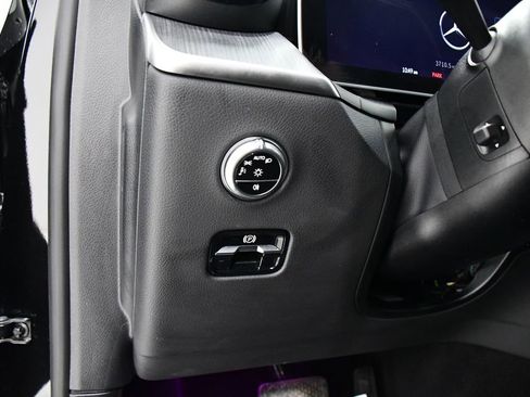 Certified 2023 Mercedes-Benz GLC 300 4MATIC image 11