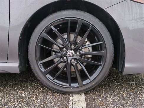 Used 2023 Toyota Camry XSE image 11