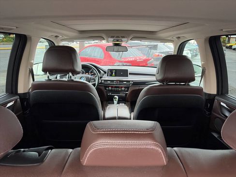 Used 2017 BMW X5 xDrive35i w/ Premium Package Enhanced image 11