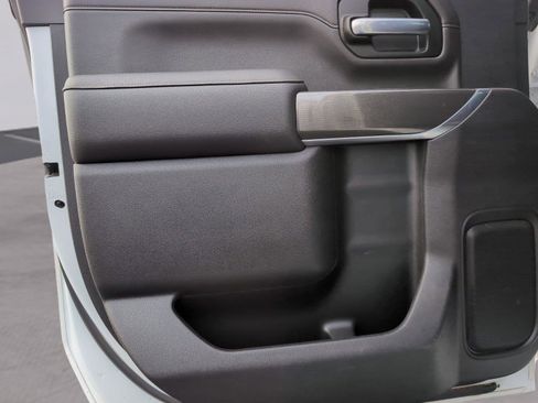 Used 2022 GMC Sierra 2500 AT4 w/ AT4 Preferred Package image 28